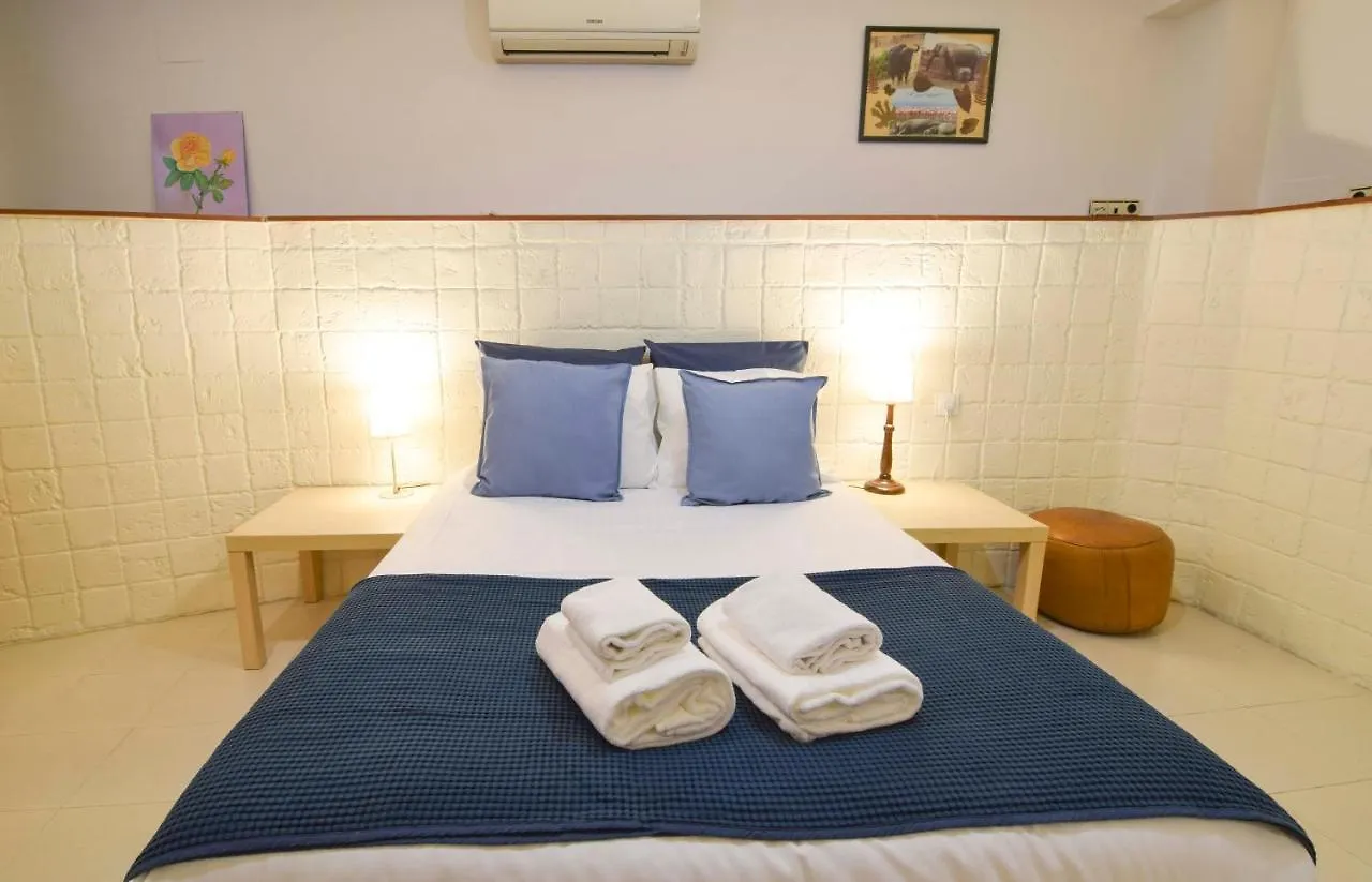 Letmalaga Economy Jábega Apartman 0*,
